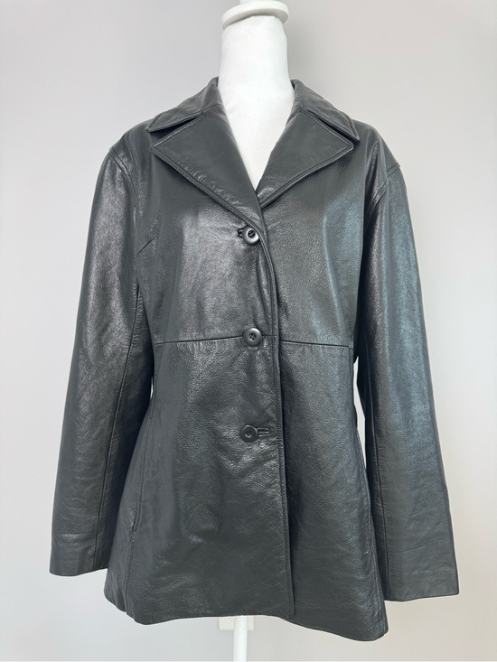 Wilson Jackets & Blazers - Vintage 90s/Y2K Wilson Black Leather Button-Front Women's Jacket Soft Leather